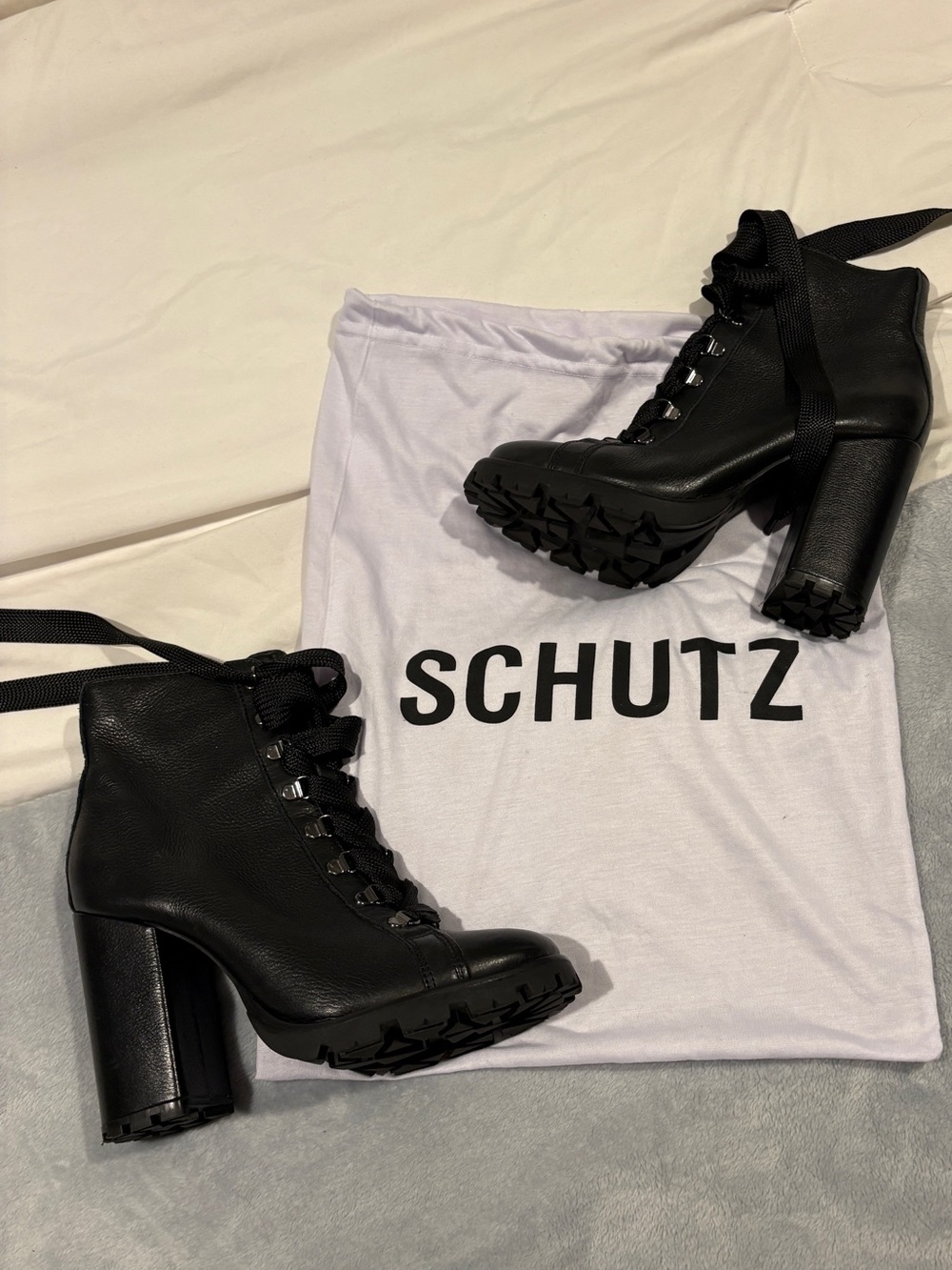 Brand New NWOT- Zhara SCHUTZ Black Lace-Up Chunky Block Heel Ankle Boots